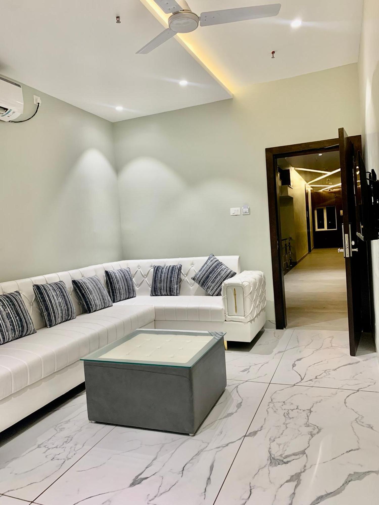 The Kamoda Resort Ambikapur Eksteriør billede