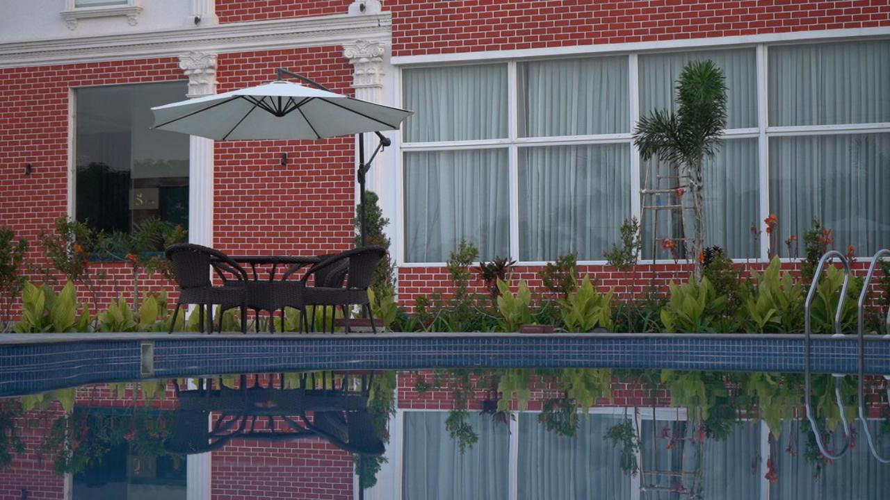 The Kamoda Resort Ambikapur Eksteriør billede