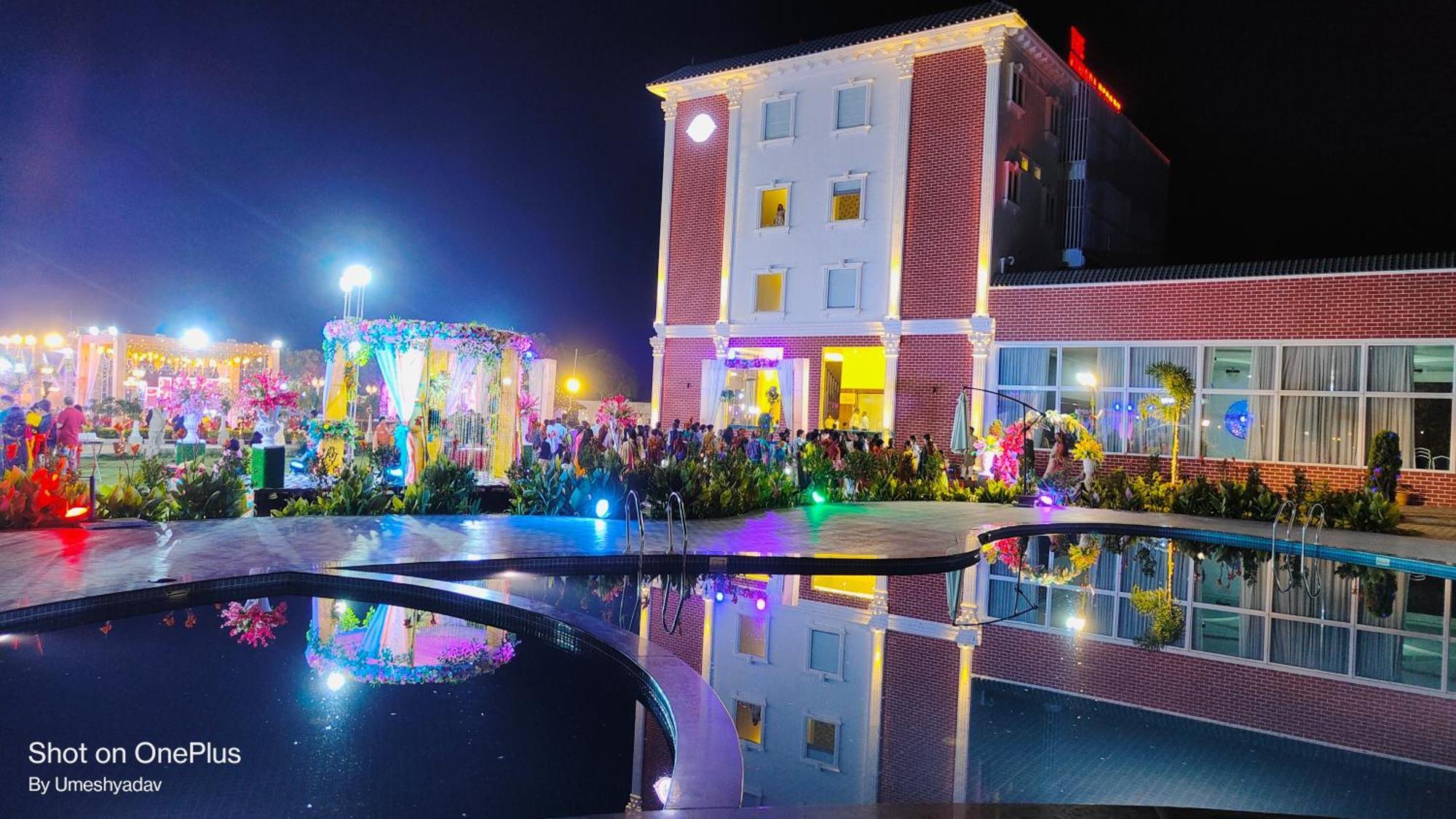 The Kamoda Resort Ambikapur Eksteriør billede